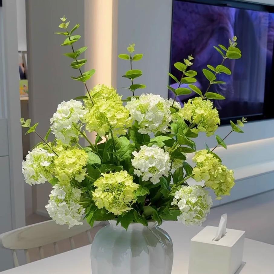 Hydrangea Silk Flower Arrangement for Dining Table and Living Room Decor
