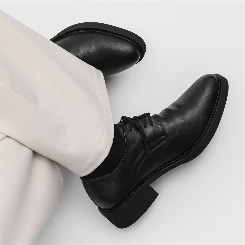 Fashion New Trendy Men's Leather Shoes Retro British Gentleman Style Groom's Wedding or Party Fashion Street Outdoor Shoes Black Luxury