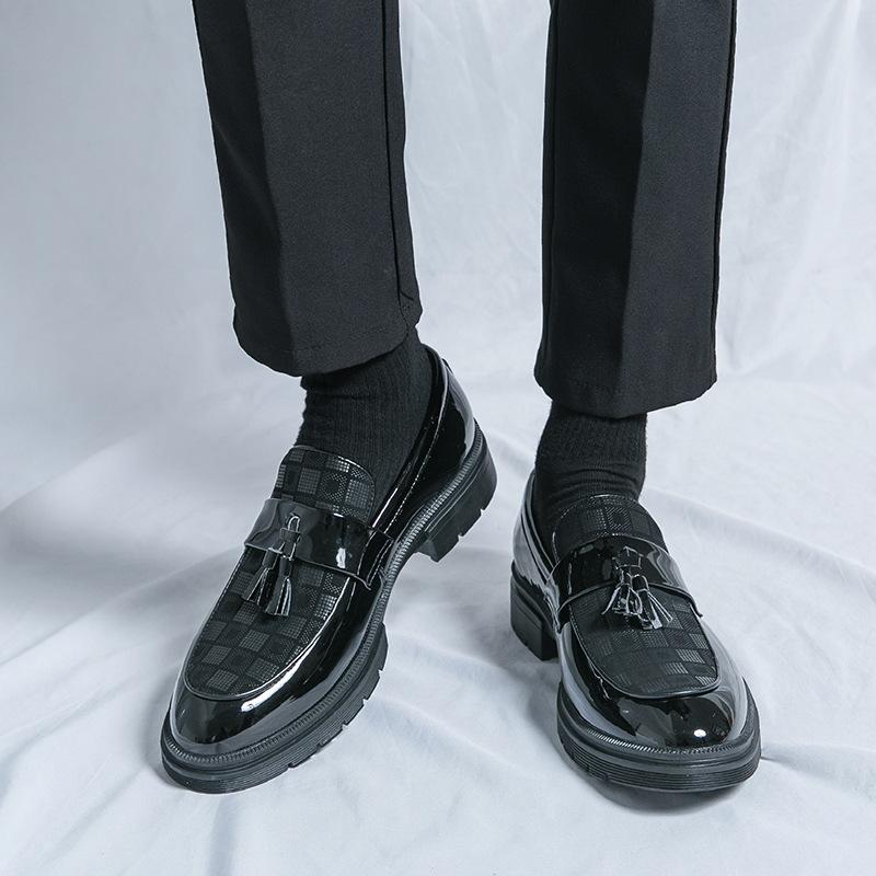 Large Size 46 Fringed Patent Leather Glossy Men's Casual Fashion Leather Shoes Business Dress Groom Wedding Shoes