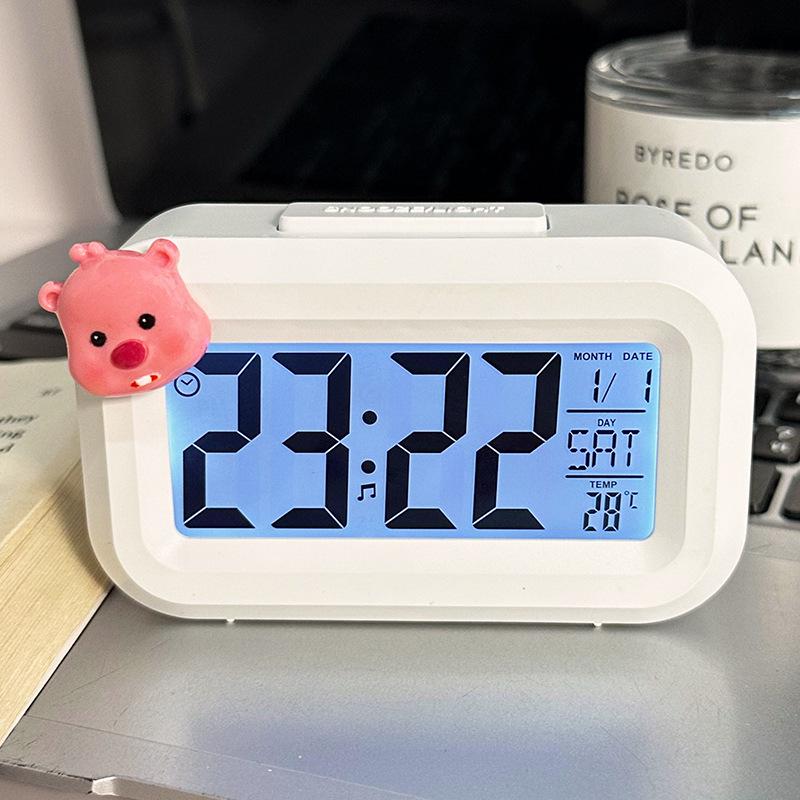 Luminous Cute Beaver Alarm Clock - Multifunctional Silent Desktop Clock with Timer for Dorms and Bedside.
