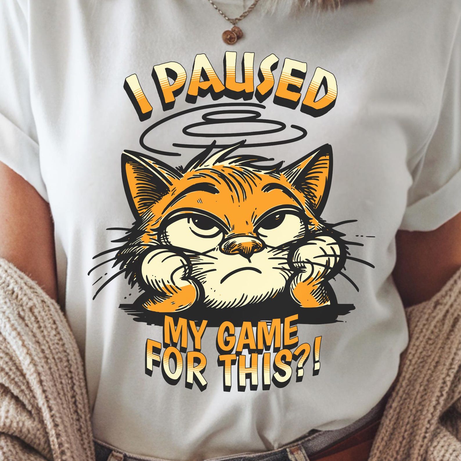 I Paused My Game For This? Funny Gamer Shirt Cat Shirt Joke Funny Retro Gamer Gaming PC Gift For Gamer Unisex Adults Shirt Funny Gamer Tee 3XL