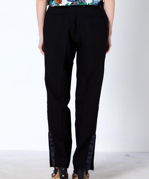 GREEDILOUS Pleated Satin Trim-Mid Trousers