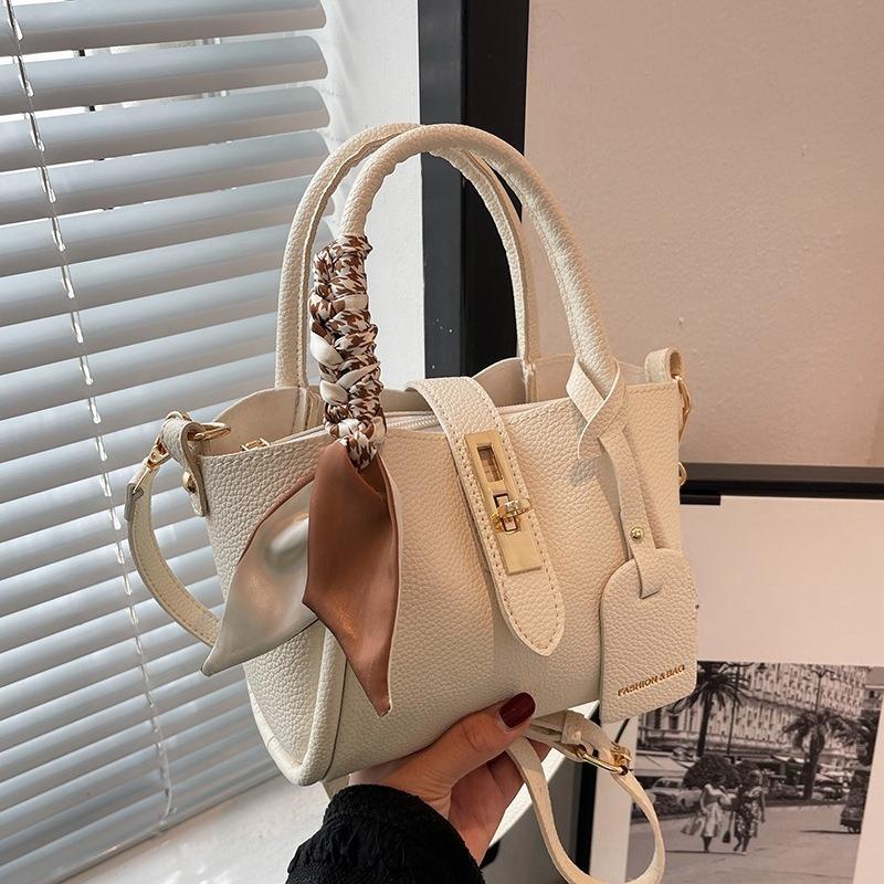 Маленькая нишевая овощная корзина, маленькая женская сумочка на косой лямке, сумка через плечо и сумка-ведро