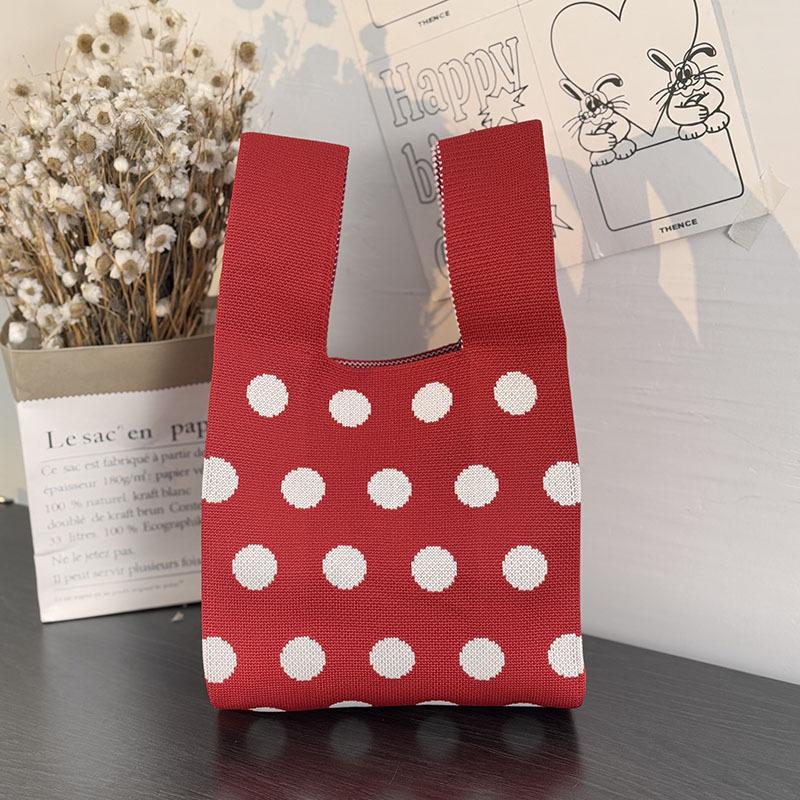 Kuanzhai Alley Souvenir: Chengdu Panda Grandpa Knitted Women's Tote Bag