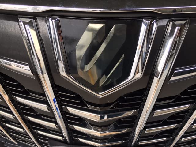 

Эмблема Film для поздней модели Alphard 30 Цвет Использует Oracal 8300 AGH30 Доступна в 32 цветах Серия Перламутр, Выбор, Пленка, Серия, (085 Розовый)