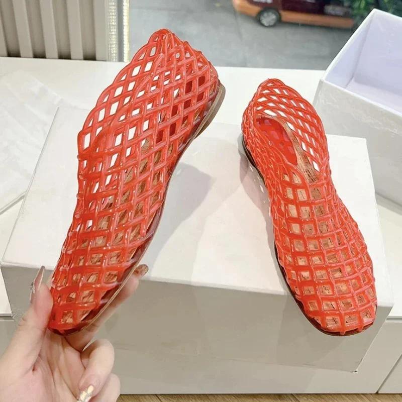 Fashion 2024 Summer New Jellies Shoes Women Hollow Beach Shoes Designer Sandal Round Toe Comfy Transparent Mesh Flat Jelly Sandals Women
