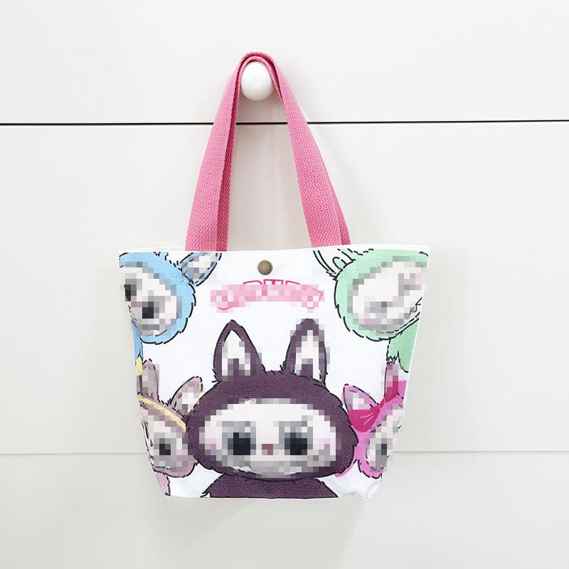 

2025 Милая мультяшная холщовая сумка-тоут Labubu - Большая вместимость, на одно плечо, портативная для студентов и женщин 28x22x10 cm