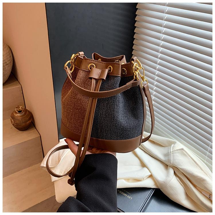 

Popular bags women s autumn and winter new casual contrasting colors shoulder messenger bag bucket bag