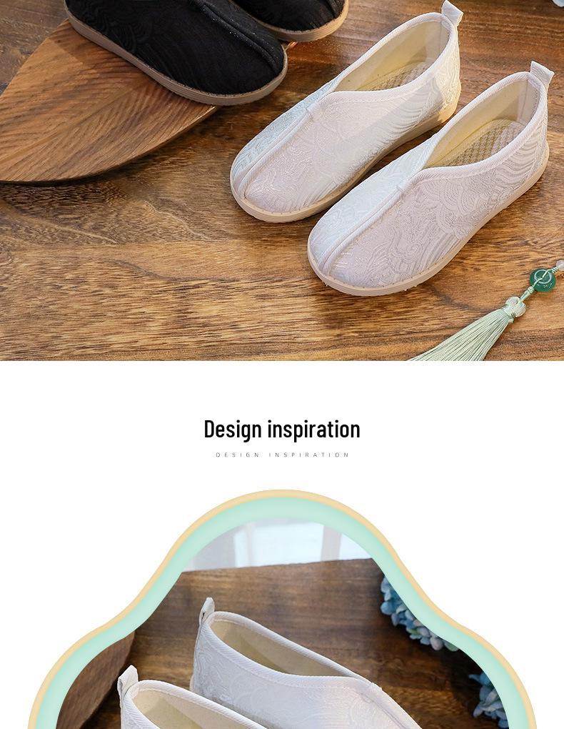 Boys' Hanfu-Style Embroidered Cloth Shoes - Ancient Chinese Design, Handmade for Kids
