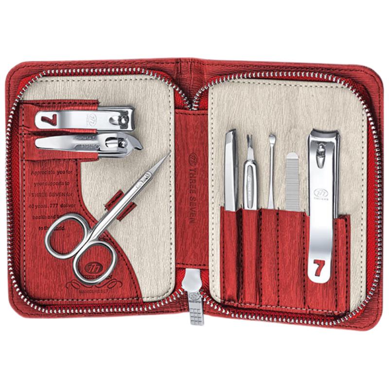 THREE SEVEN Nail Care Set