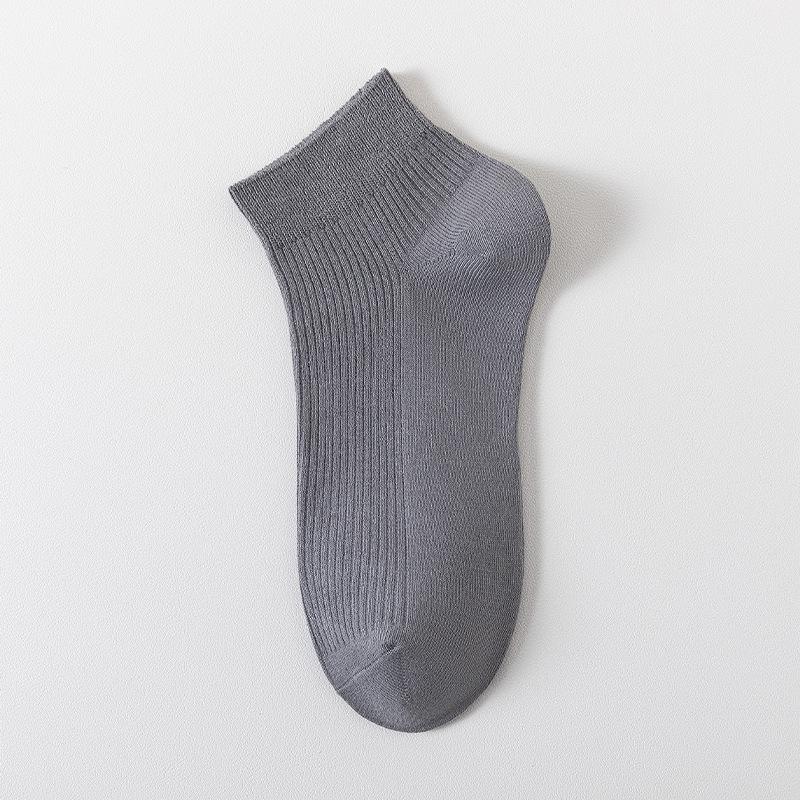Summer Men's Solid-color Short Socks, Anti-odor and Anti-friction Casual Men's Socks, Breathable and Sweat-absorbing Socks