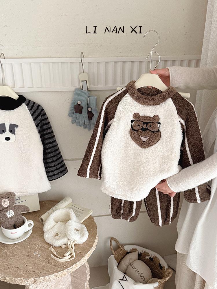 

Детский зимний пижамный комплект 88308 - Новый стиль 2025 года, Теплая флисовая домашняя одежда для мальчиков 110 cm