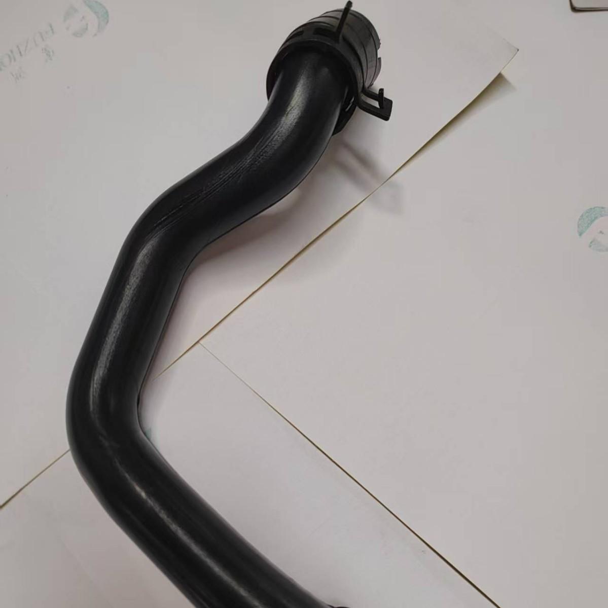 

Citroen 408/508 1.6T Turbo Intake Pipe 9811908380 V763335580 Logo Compatible чорний