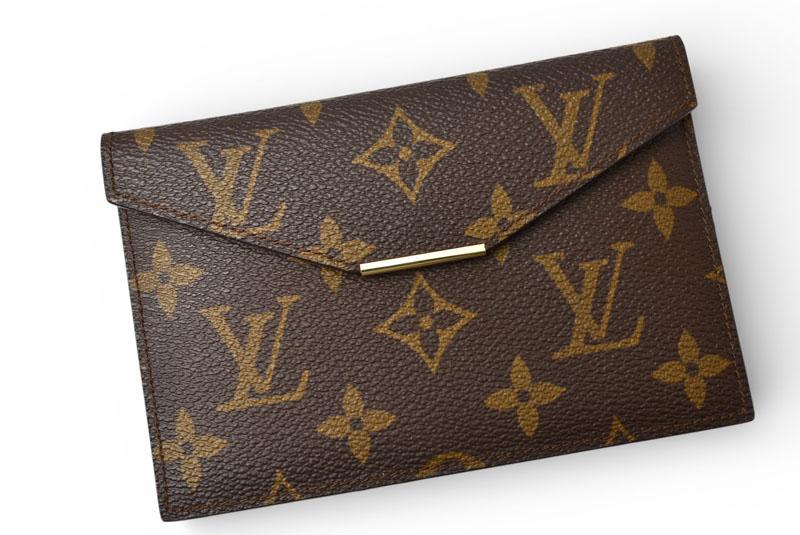 Used LOUIS VUITTON MonogramCard Case Coated canvas unisex