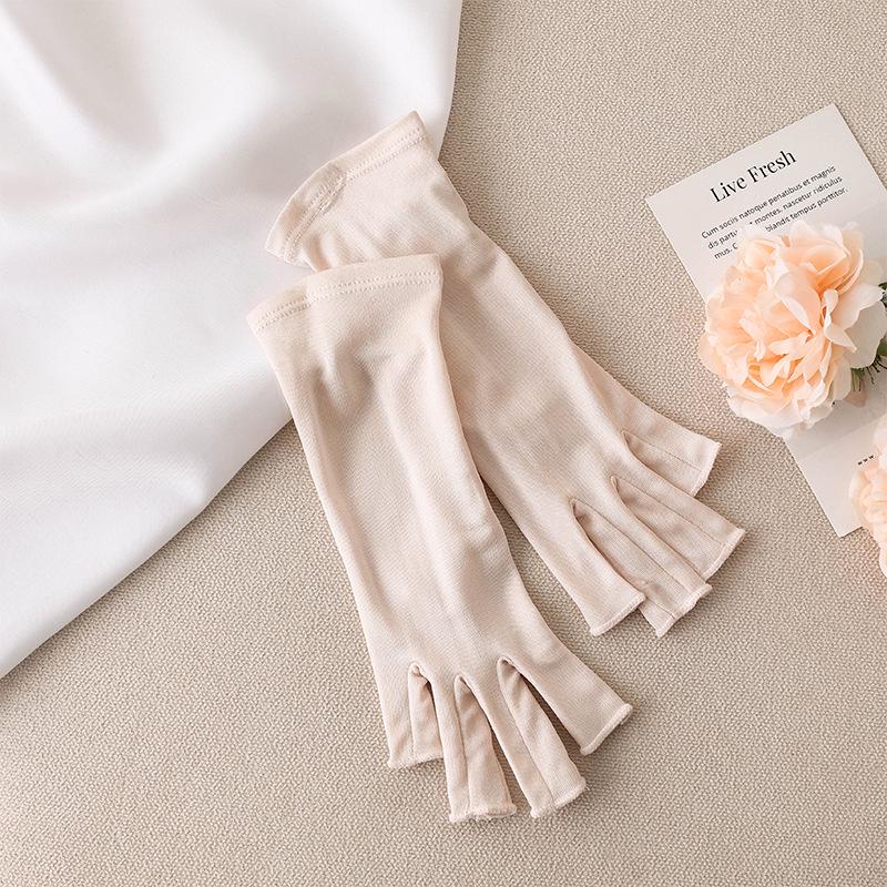 YuYue 2025 Mulberry Silk Sun Protection Half-Finger Gloves for Summer Driving and Riding