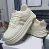 Kleine weiße Schuhe mit dicker Sohle Damen neue Herbst erhöhende Nische Brotschuhe College-Stil lässige Sport-Board-Schuhe