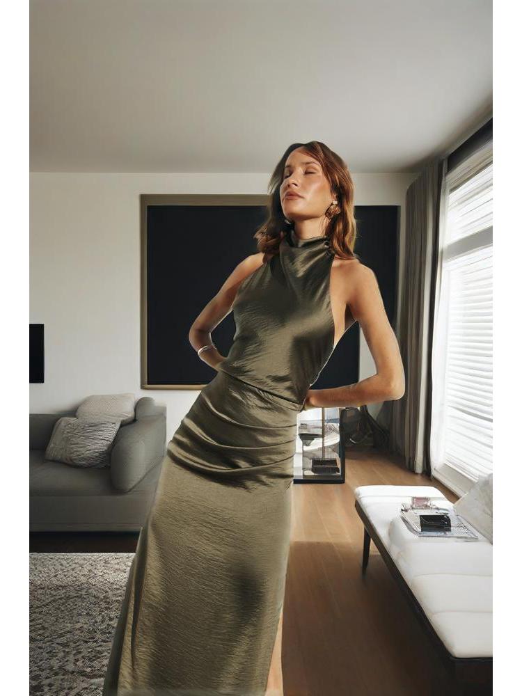 Elegant 2025 Women's Sexy Sleeveless Slit Dress - Slim European & American Style, Solid Color, Long Length.