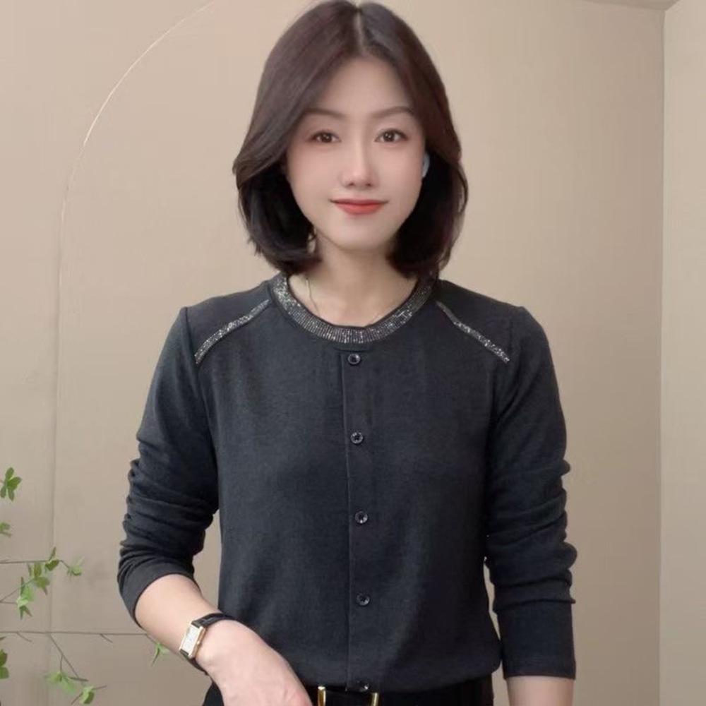 Autumn Winter Rhinestone Button Patchwork Fleece Round Neck Long Sleeve Warm Top for Middle-aged and Elderly Women