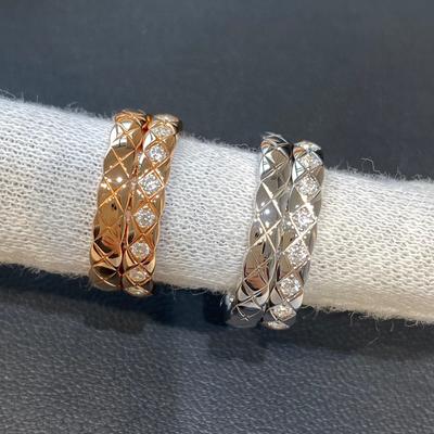 Hoge Versie Coco Ruit Ring Dames Verguld 18k Goud Brede en Smalle Versie met Diamant Gestapeld Dragen Koppelring Seiko