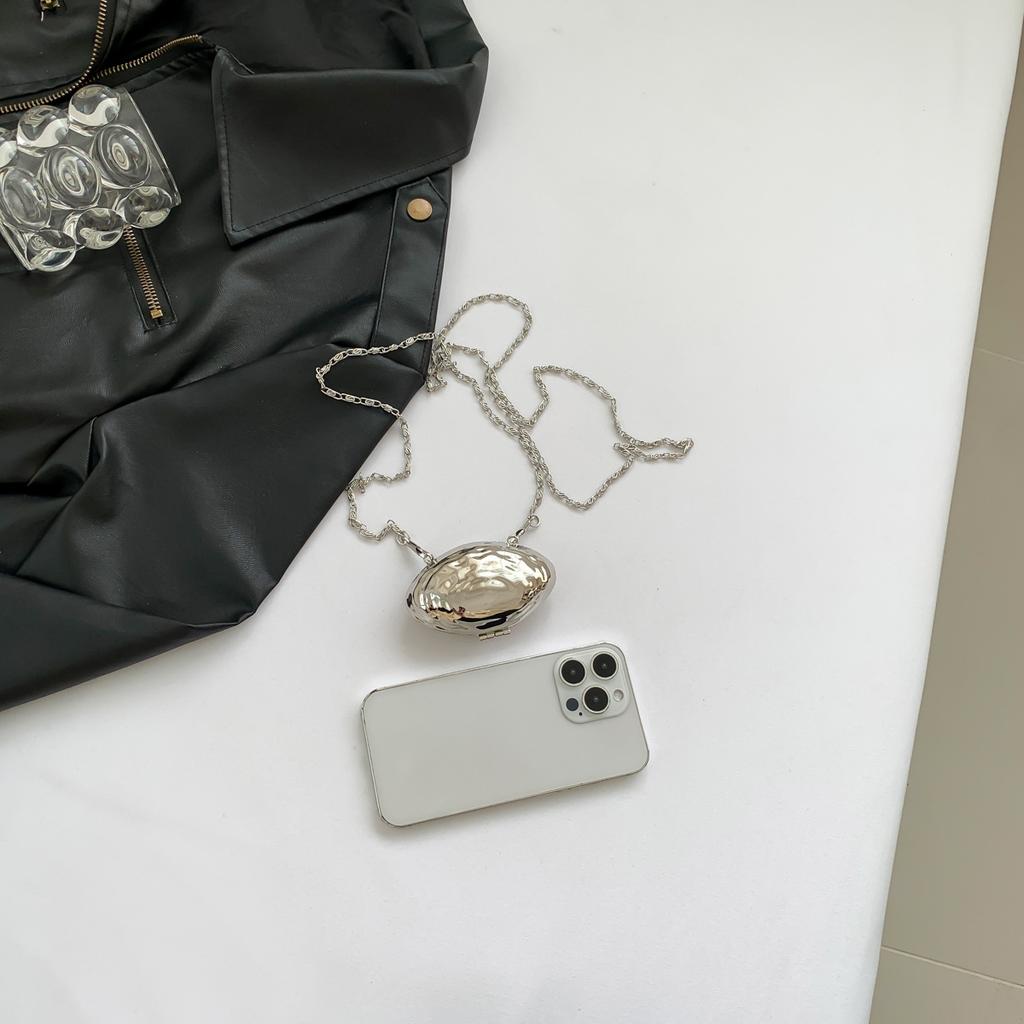 Metal mini small bag women 2025 new European and American fashion bow foreign style shoulder chain lipstick bag tide