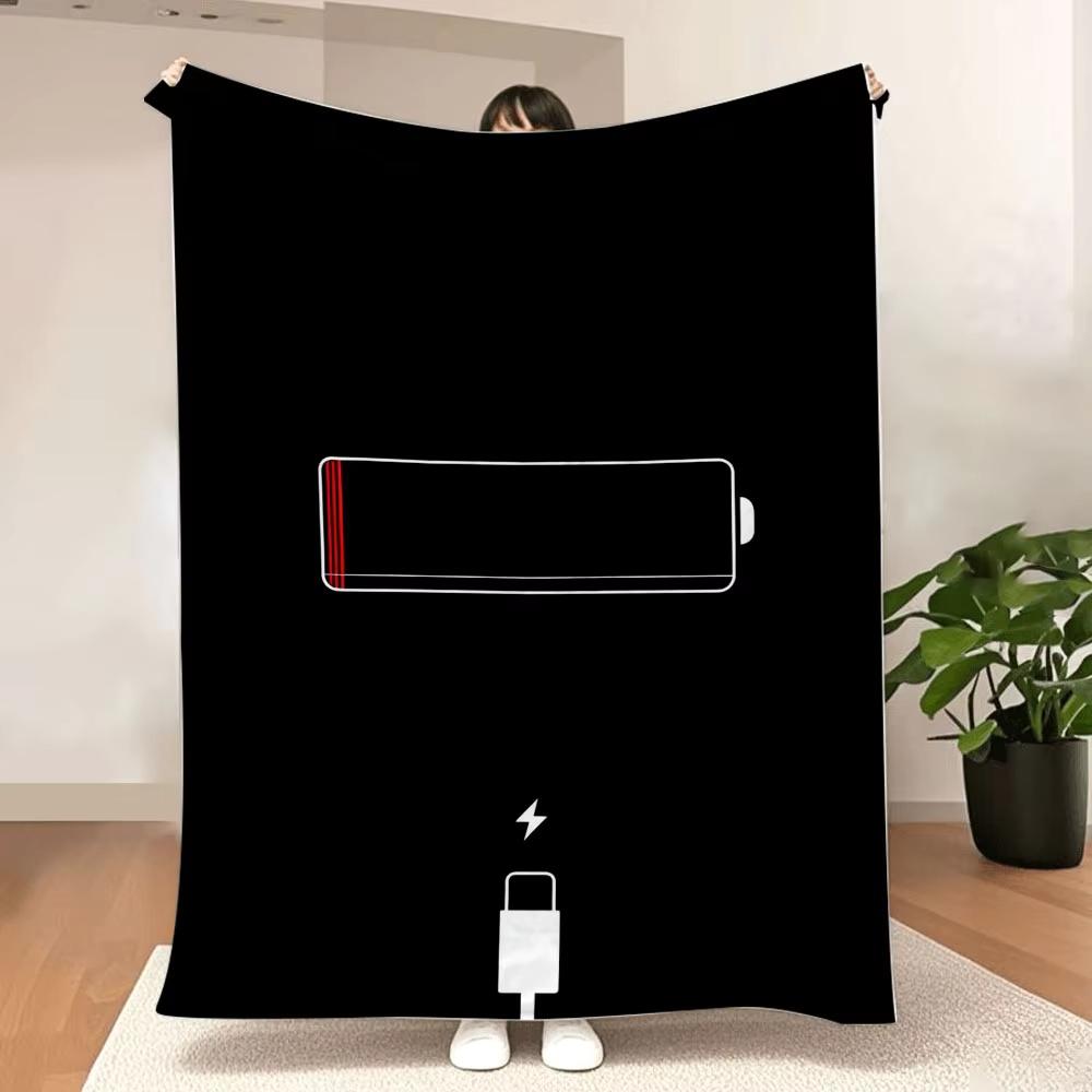 

Minimalist Black White Throw Blanket Soft Cozy Fleece Blanket Ideal for Bedroom Dorm Tech Enthusiast Gift 75x100cm (30x40inch)