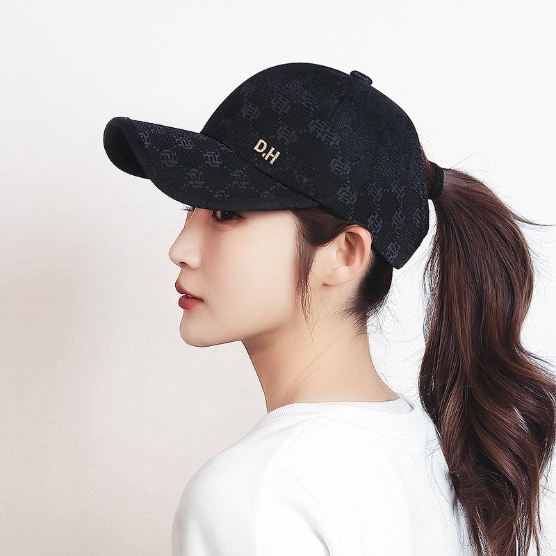 Women's Summer Ponytail Baseball Cap, Fashion Visor Hat with Lettering for Outdoor Sports and Sun Protection