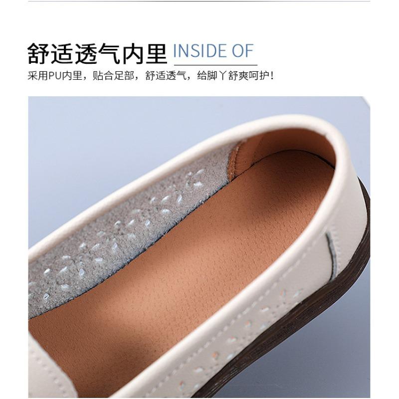 Women's Summer Fashion Outerwear: Versatile, Perforated and Breathable Large-sized Sandals for Middle-aged and Elderly Mothers