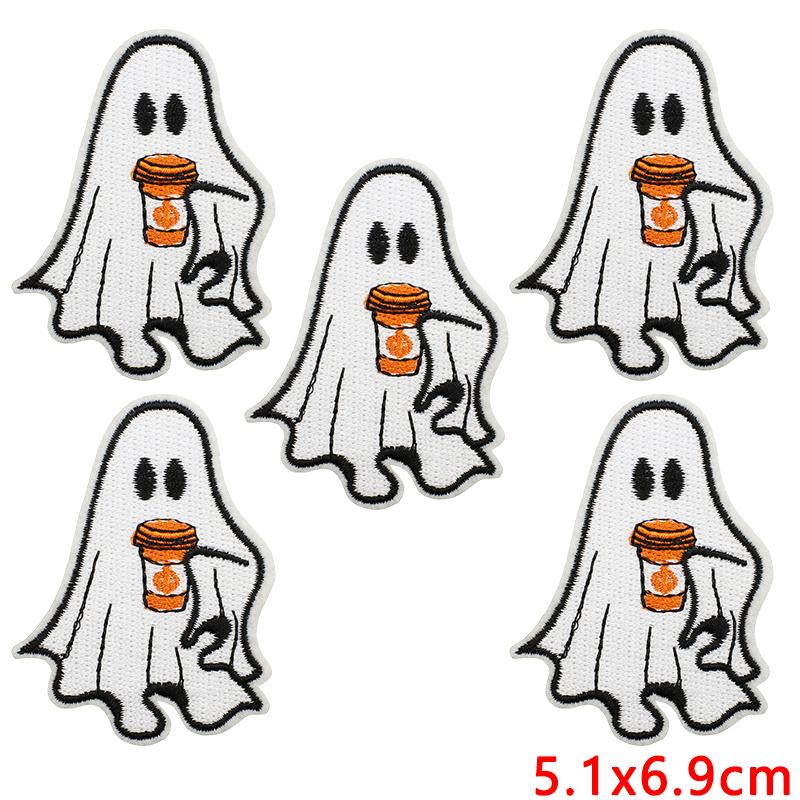 10pcs Wholesale Halloween Series Embroidered Patches For Clothes Jackets Diy Ghost Basketball Iron On Patches For Clothing 