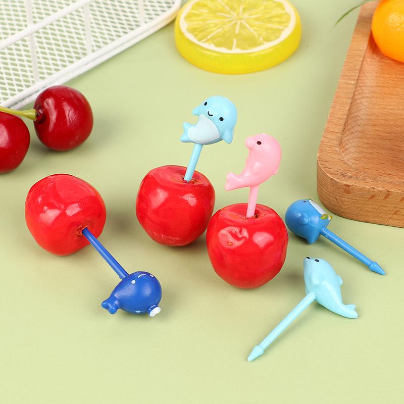 8Pcs/Set Cute Dolphin Fruit Fork Kids Snack Dessert Decoration Forks Toothpick Lunch Salad Decoration Cake Picks