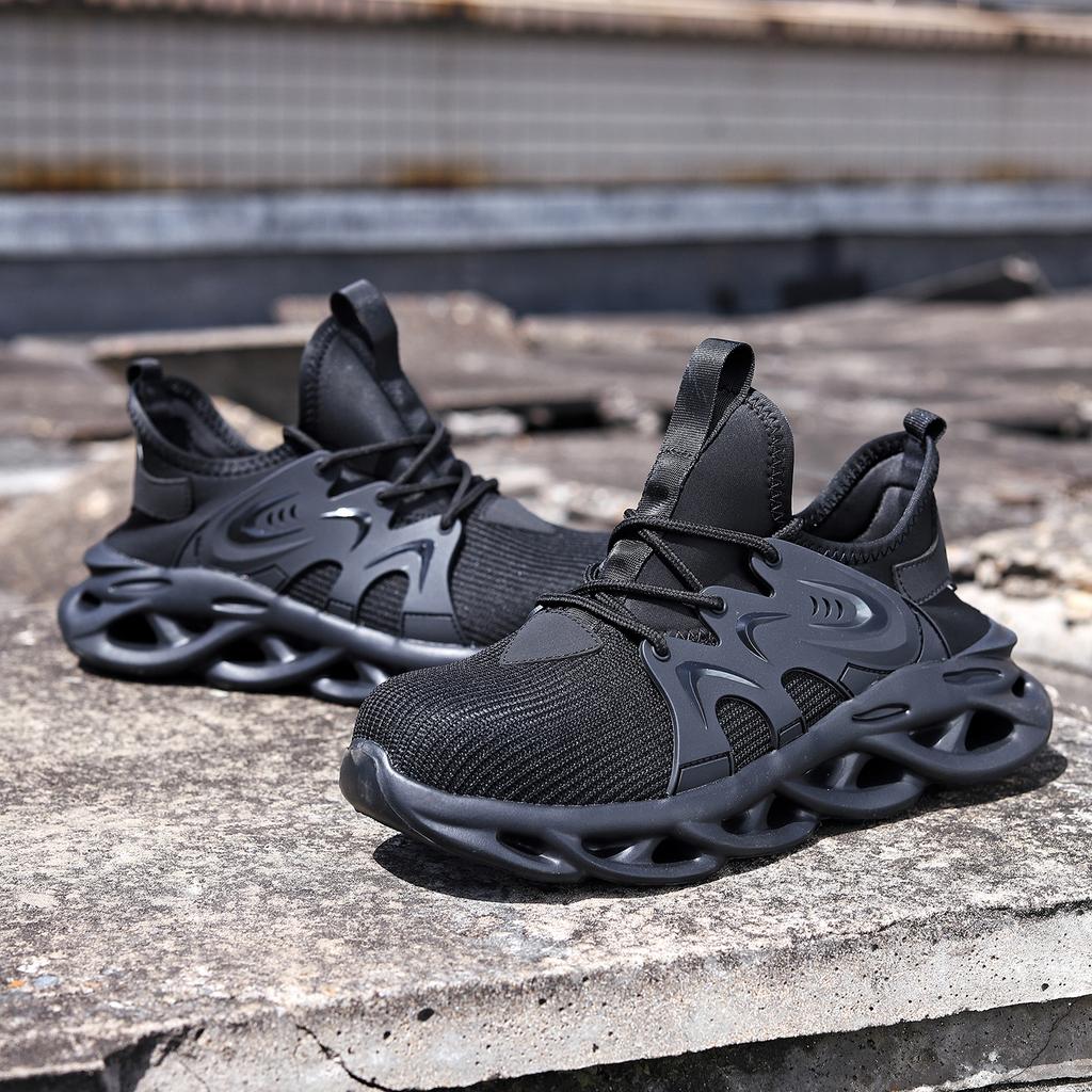 Men Indestructible Steel Toe Shoes  Fashion Non-slip Roofing Shoes Anti Piercing Safety Work Shoe Black Protective Boots