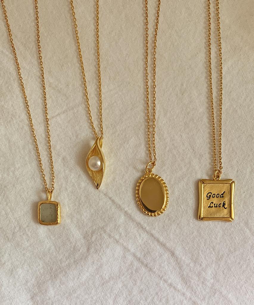 Code.H (Silver 925) Lettering Pendant Necklace