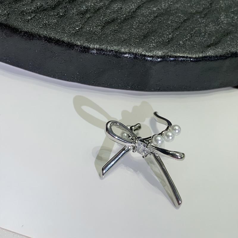 Silver Bow Pearl & Rhinestone Ear Cuff Earrings