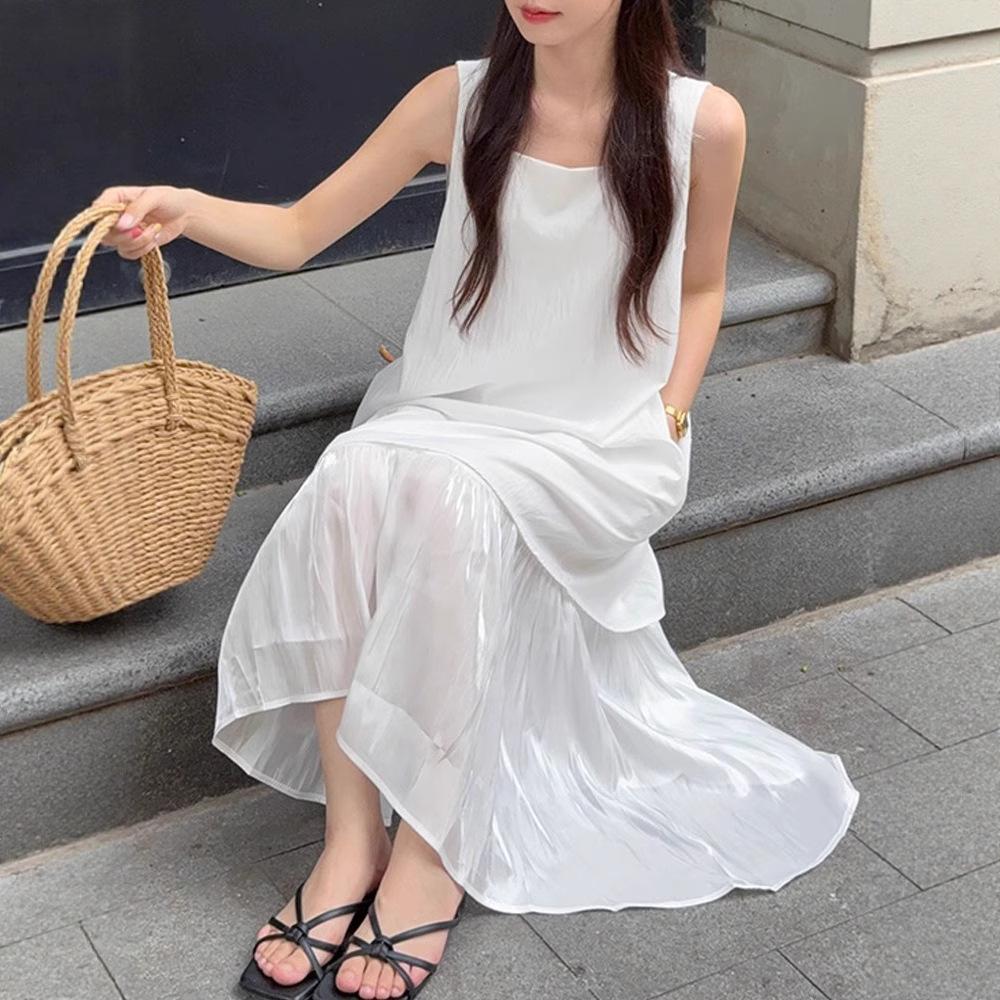 White vest skirt women's summer new French loose design medium and long irregular suspender dress