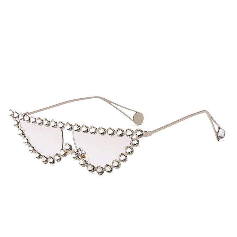Fashion Brand Luxury Designer Diamond Sunglasses Women Rhinestone Cat Eye Shades Glasses Outdoor Trendy Vintage Sunglasses