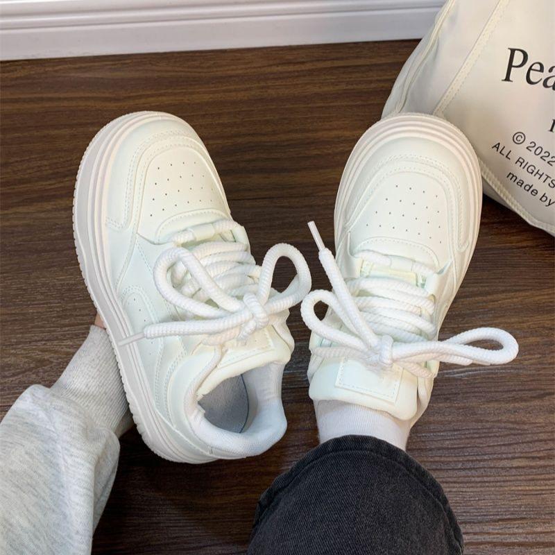 2025 spring new little white shoes women's original design platform casual board shoes versatile chic sports women's shoes
