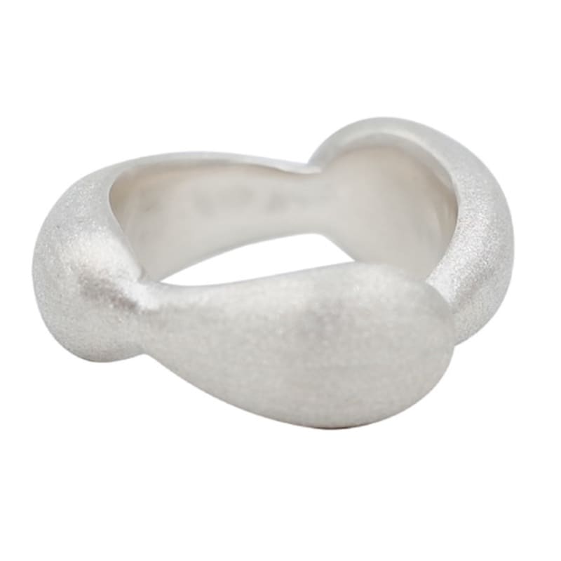 Kinda PI 3 Waterdrops Ring