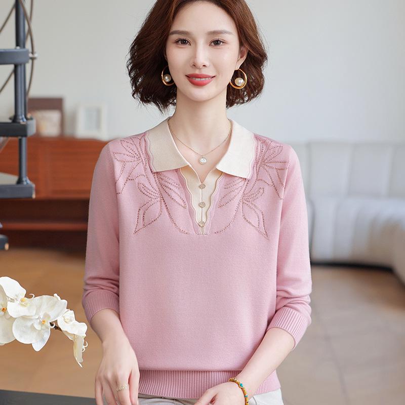 Стильный тонкий осенний свитер с лацканами 2025 года для женщин среднего и пожилого возраста Вязаный топ с длинным рукавом 4XL for 145-160 jin 2960₽