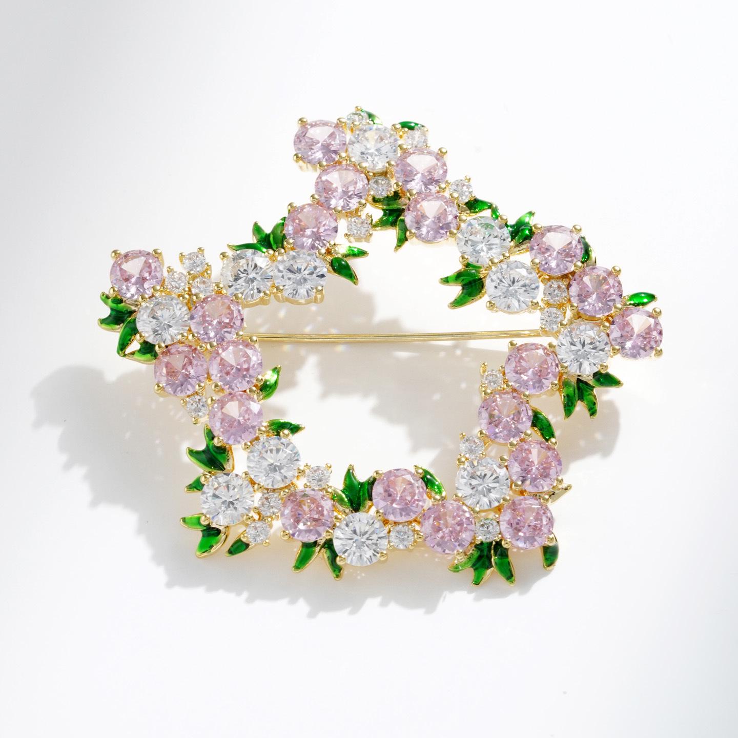 Bo Xin Yun Gold-Plated Zirconia Star  Flower Wreath Brooch - Stylish Fashion Accessory