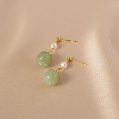 Retro Style Freshwater Pearl Earrings Women's Natural Stone Stud Earrings Pendant Women's Niche Design Sense Natural Pearl Earrings Women