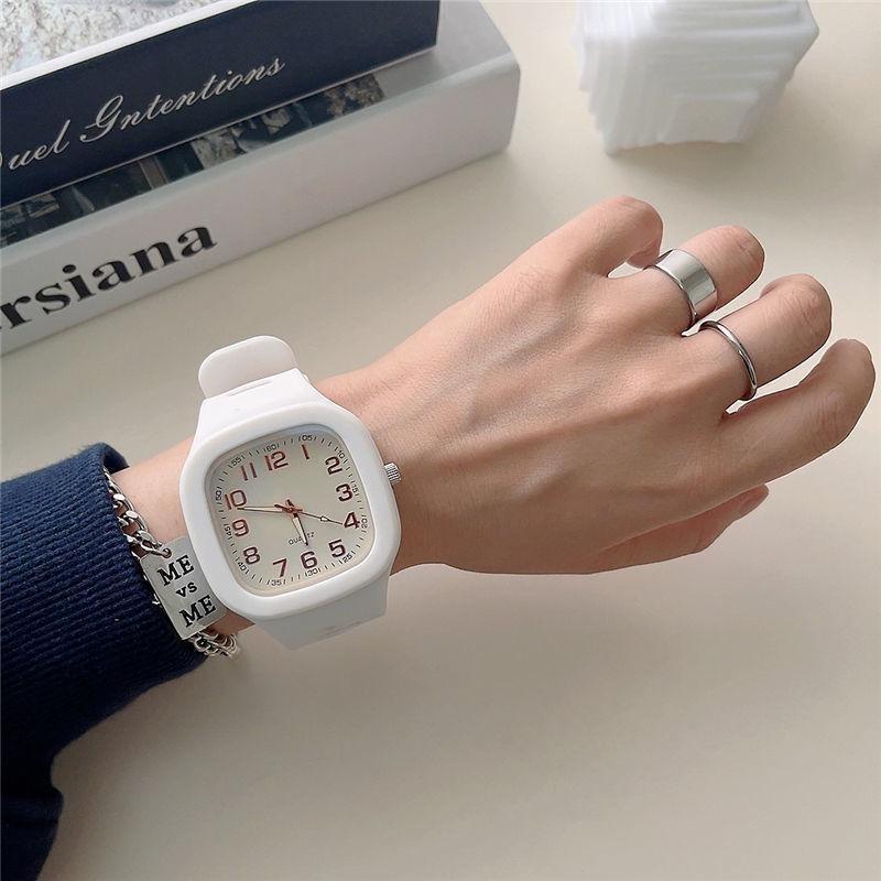Korean Simple Square Quartz Digital Dial Casual Wrist Watches Rubber Strap Student Couple Watch Waterproof Wristwatch for Men and Women