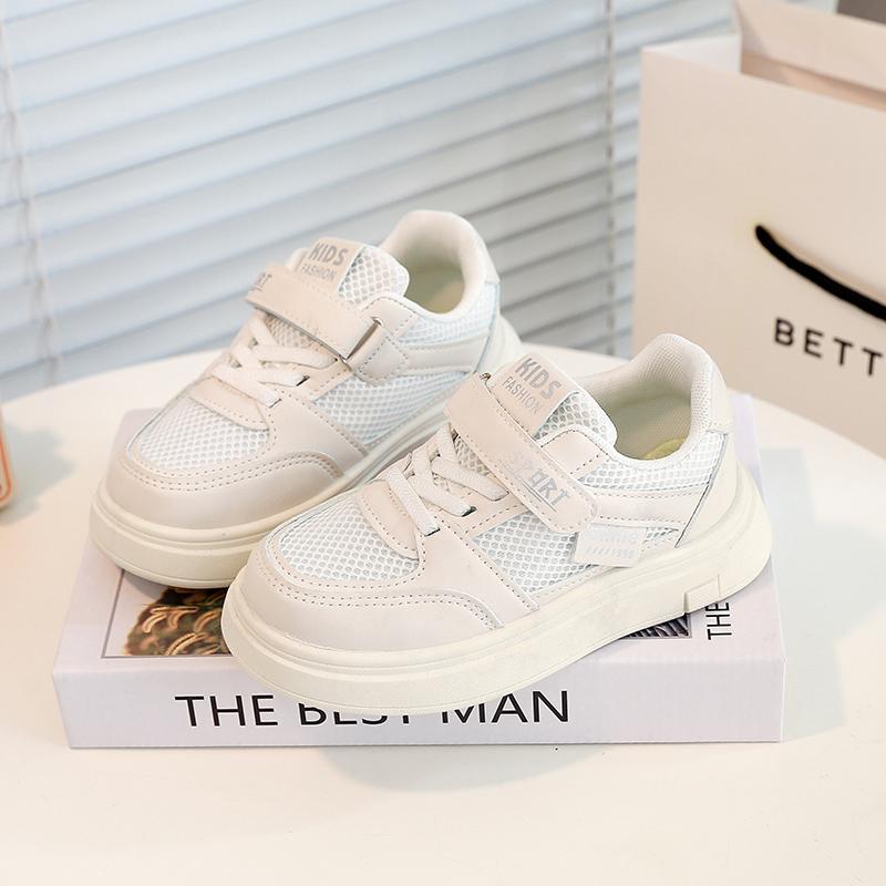 

Повседневная обувь для девочек, дышащая сетка, студенческая спортивная обувь, мягкая подошва, нескользящая, весна-осень 2025, детские теннисные туфли на липучке, тренд 26 белый