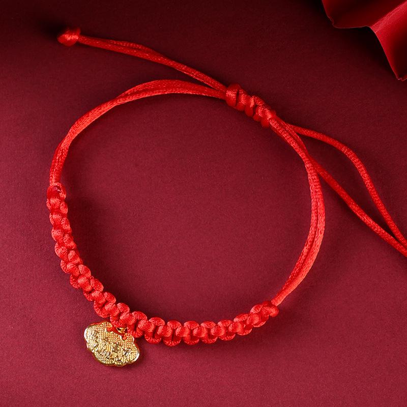 Colier Festive pentru Animale de Companie Transfrontalier: Guler Handmade Roșu de Anul Nou pentru Câini și Pisici, Atrage Bogăția și Binecuvântările. S (3-7 lbs) brown