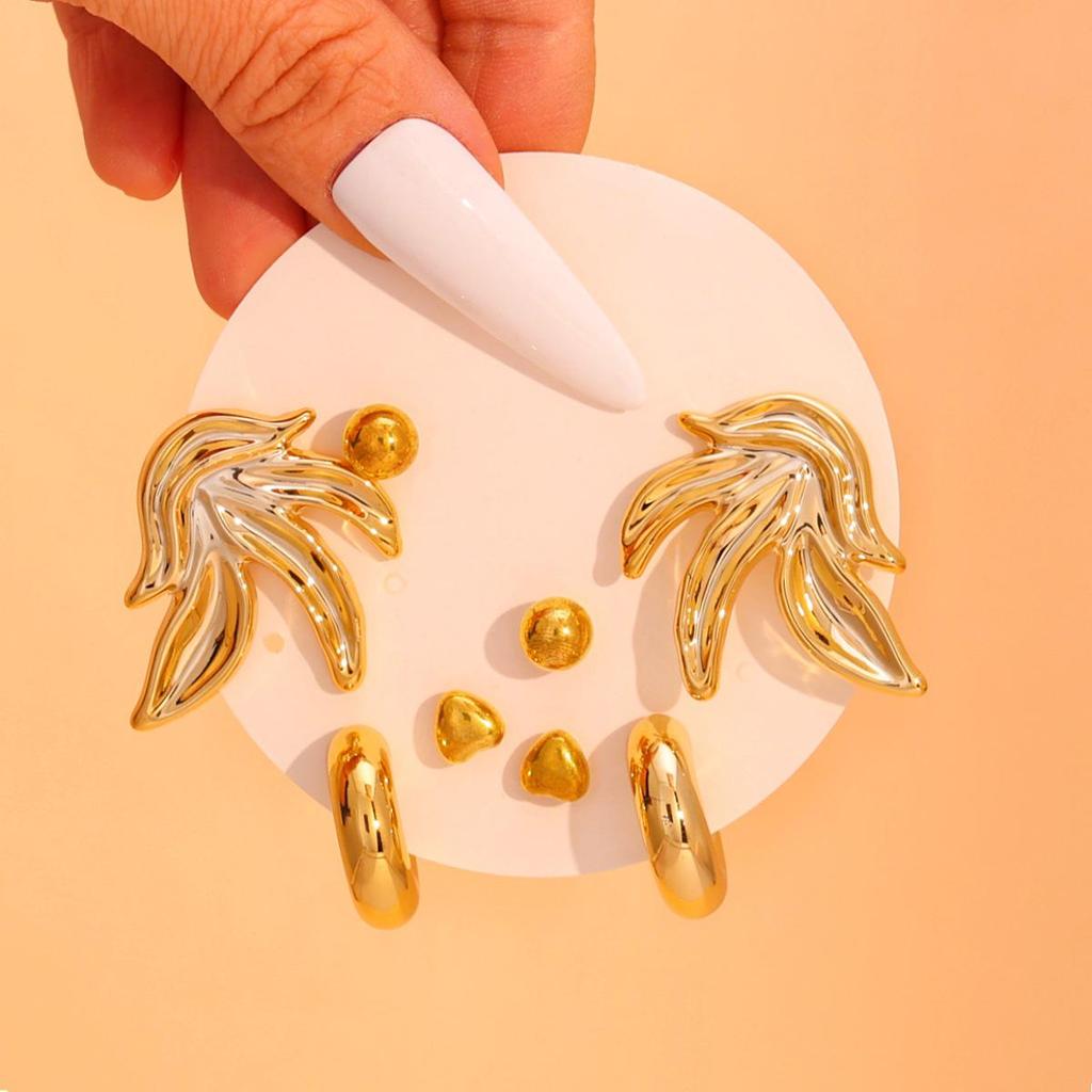 Golden Ladies' Fashion Stud Earrings Set - Trendy, Cold Style, High-End, Simple Design