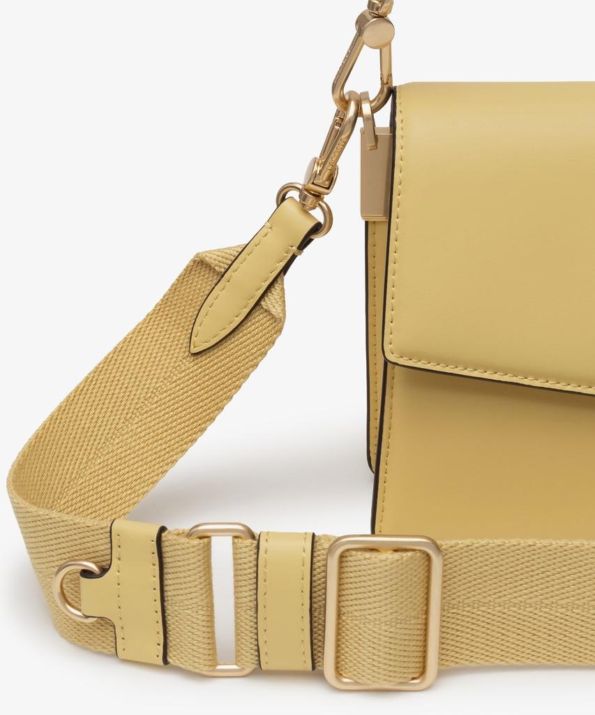 Lacoste Women'S Tennis Bliss Flap Crossbody Bag Nf5105I56G T31