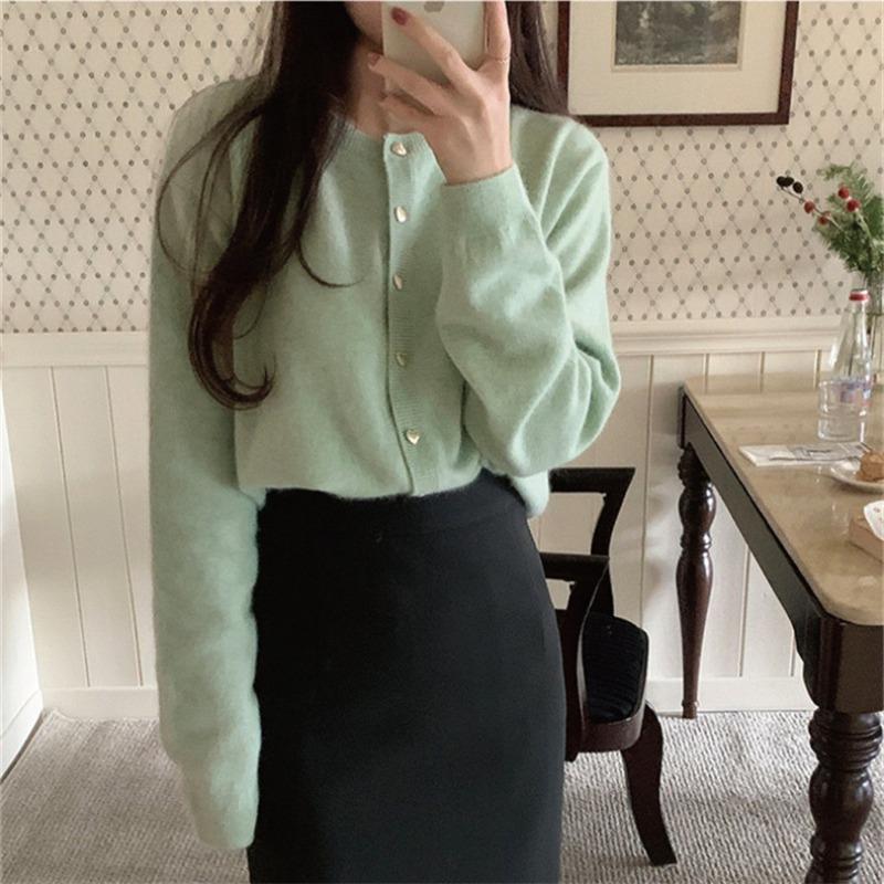 Sweet and Gentle Wind Knitted Small Cardigan for Women's Autumn and Winter New Soft Waxy Loose Lazy Wind Sweater with Top