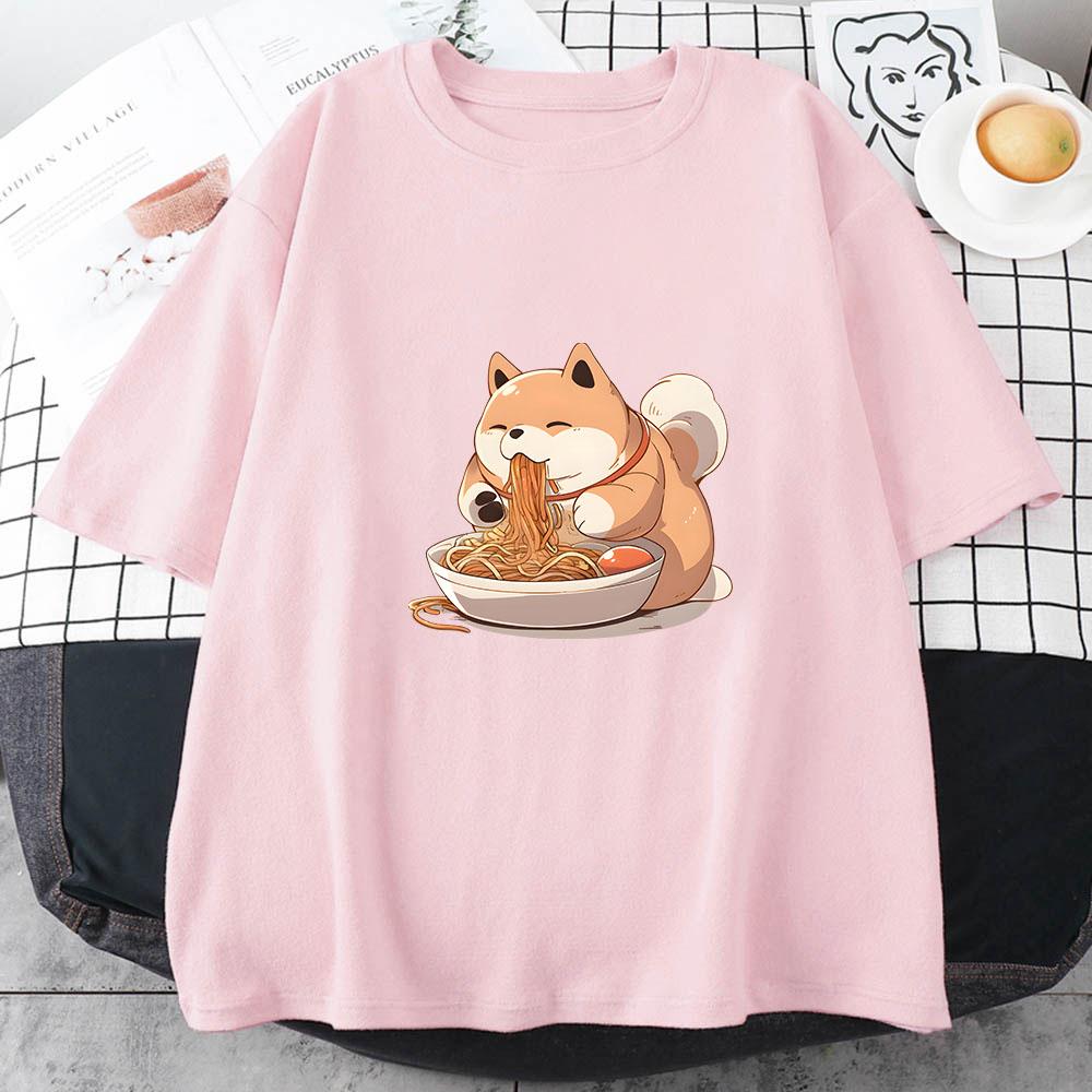 Shiba Inu Enjoying RaUnisex Graphic Tshirt Women Clothes Summer Funny Japanese Noodle Harajuku Print Shirt Kawaii Cat Fashion Tops