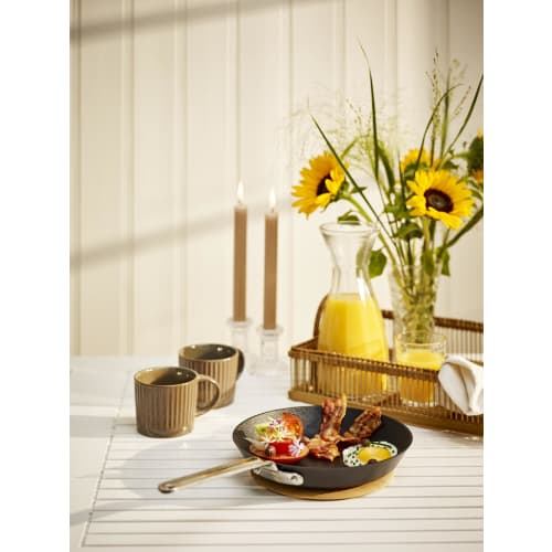 Scanpan TechnIQ Series Modern Skillet Frying Pan, 22cm, Induction Compatible, Oven Safe, Foa-Free, and Safe, STRATANIUM+ (22cm)