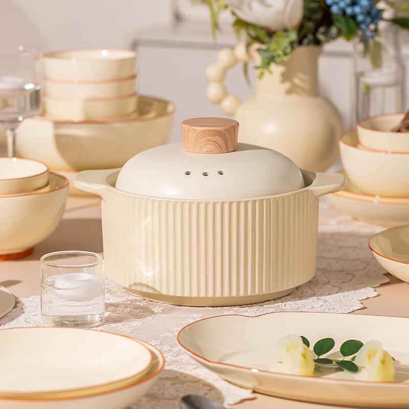 Ru Han Underglaze Ceramic Rice Bowl Set