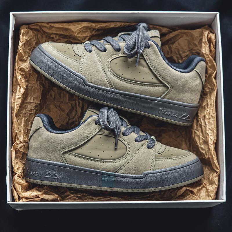 

Fashion Men Sneakers New Fashion Shoes for Men Leather Fluff Comfort Lightweight Casual Shoes Outdoor Walking Footwear Plus Size39-46 35 армия зеленый