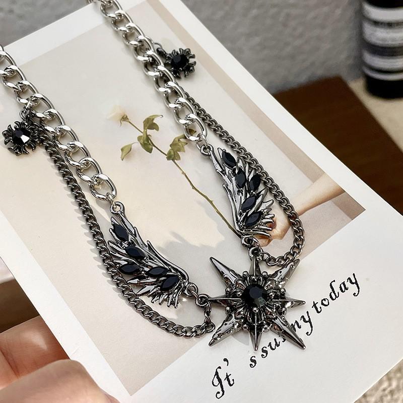 Y2K Gothic Punk Wing Star Pendant Choker Necklace Women Alloy Locket Chain Chic Edgy Sweet Cool Style